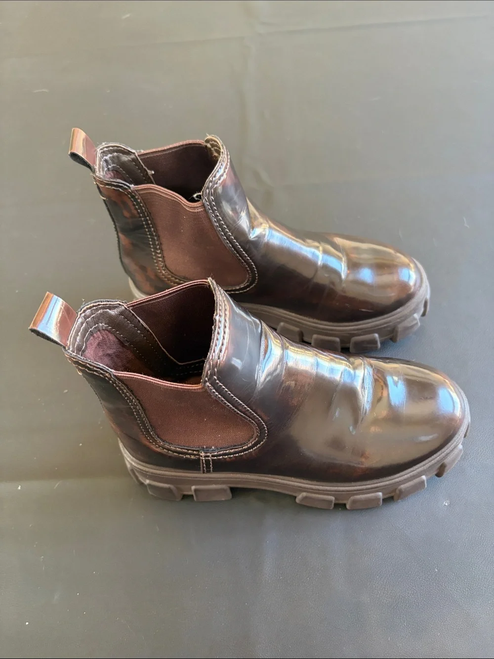 Circus Sam Edelman Darielle Brown Patent Chelsea Boots 5